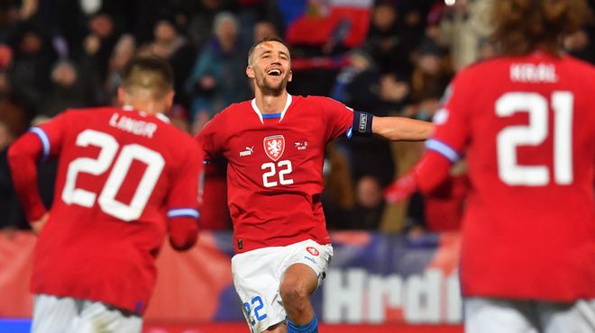 林诗栋则以 林诗栋则以