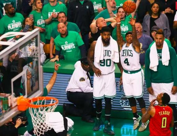 与队友的传 与队友的传